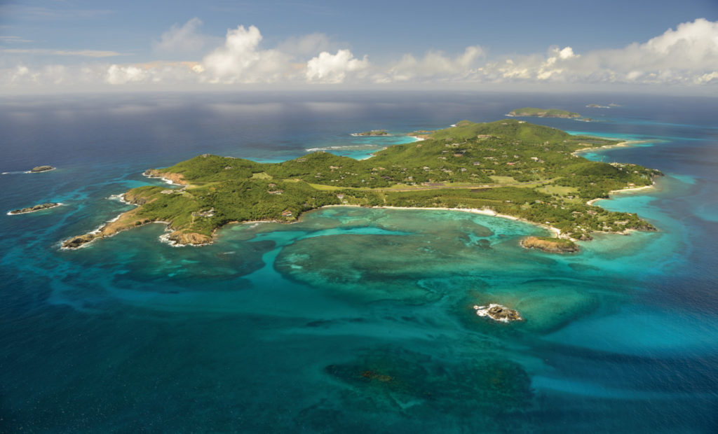 Mustique - Mustique Airways