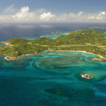 Connecting Airports - Mustique Airways